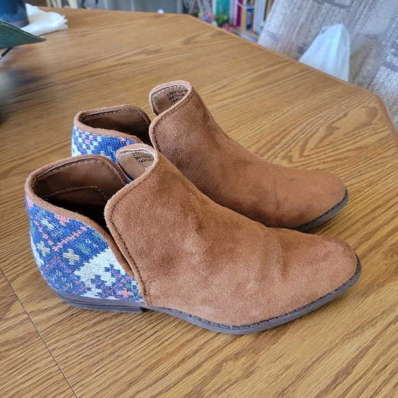 Target | Boots - Picture 4 of 7